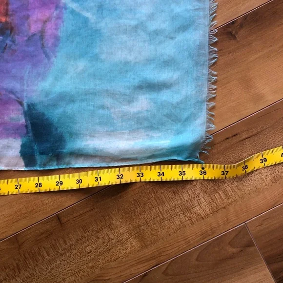 Abstract Multicolor Scarf - Picture 7 of 8